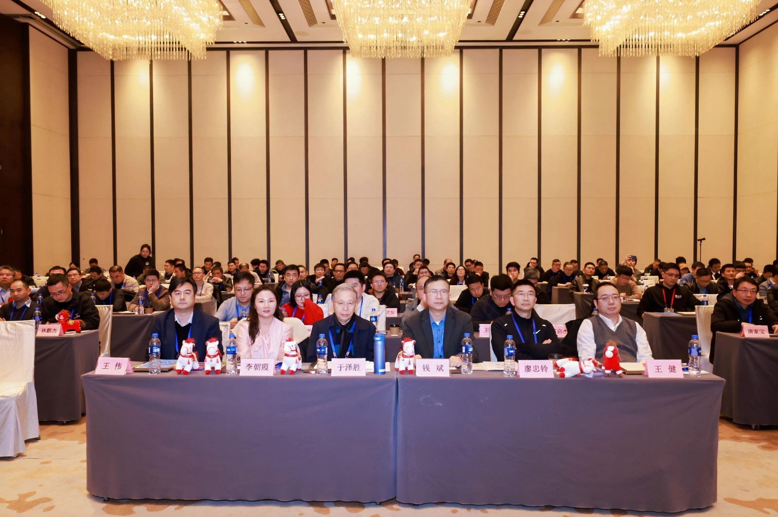 1769409607340949nKRA.jpg 111.jpg